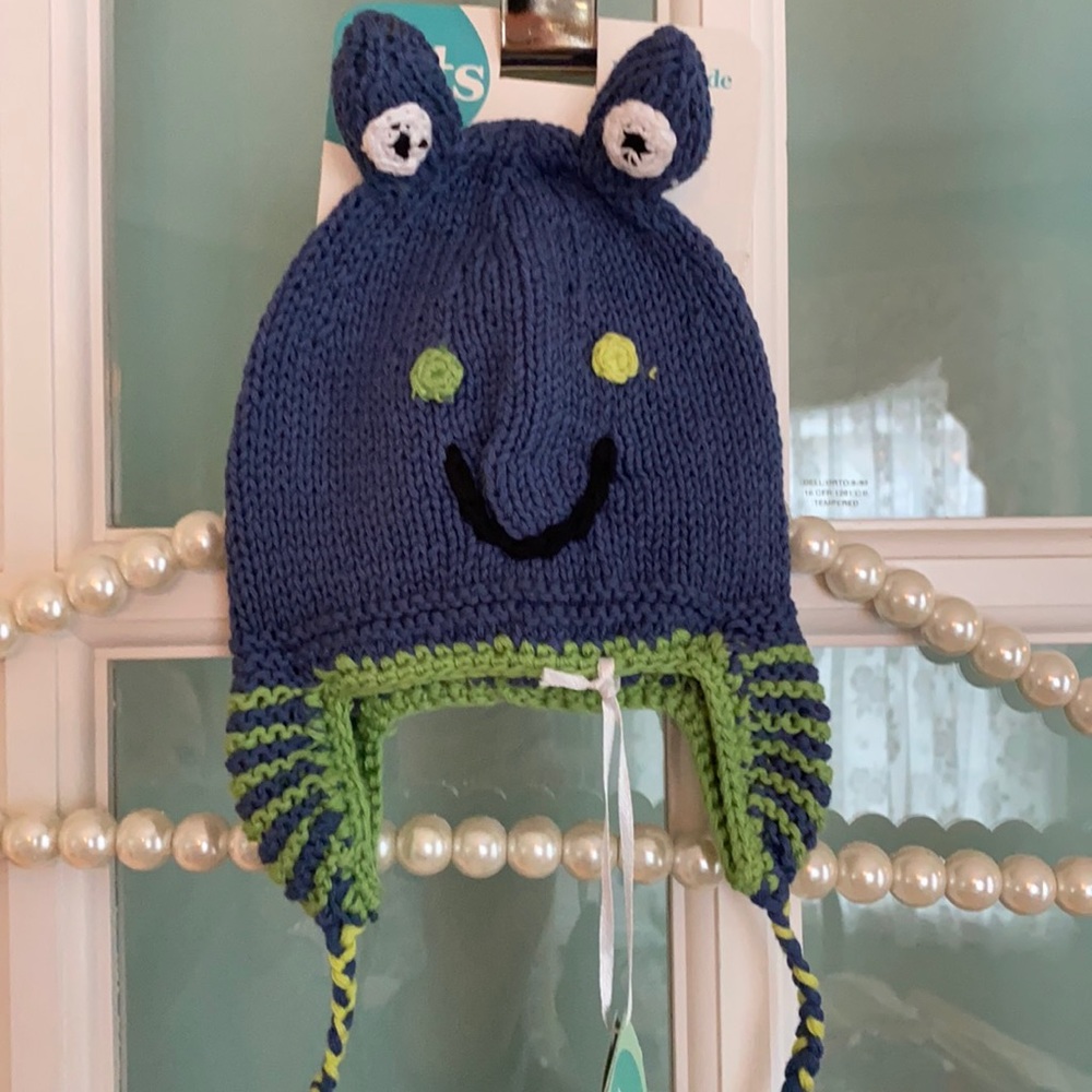 Pebble Hathay Bunano infant hat